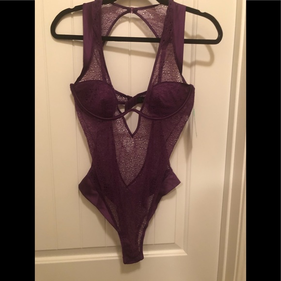 NWT Frederick’s of Hollywood SATIN/LACE -L - Picture 3 of 4